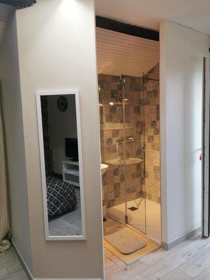 La Chambre De La Pomerie Chiché 외부 사진